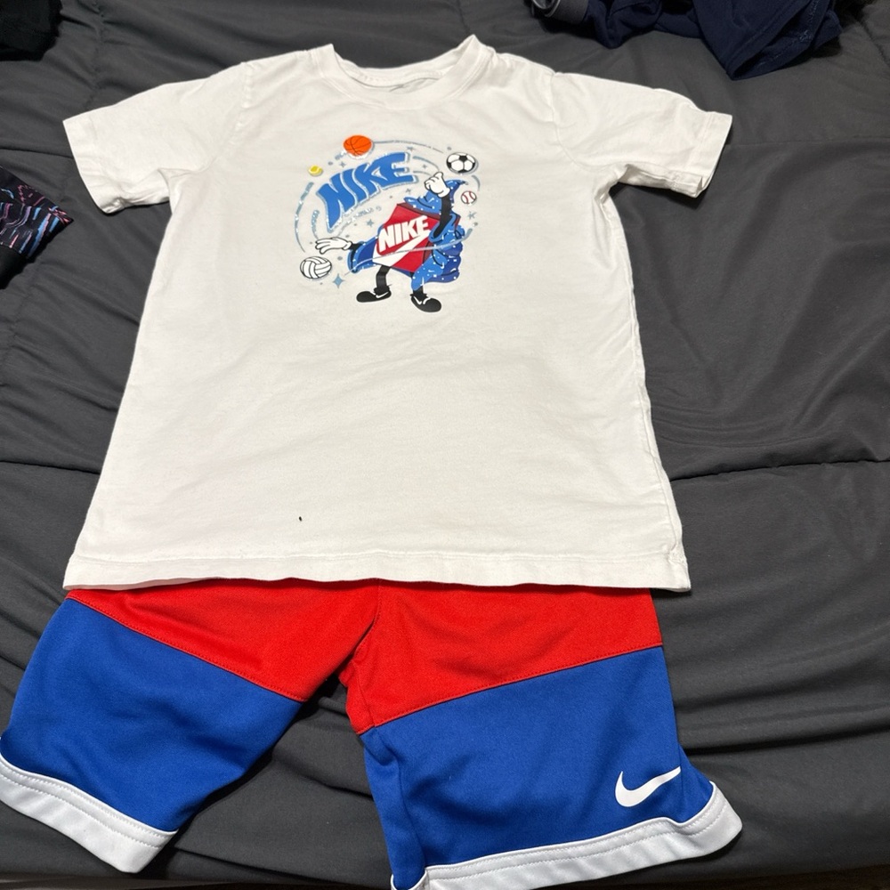 Nike Graphic Tee and Red Blue Shorts Set